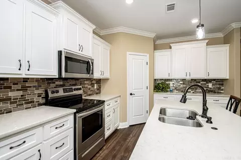 2904 Ann St, Benton, AR 72015 photo 12