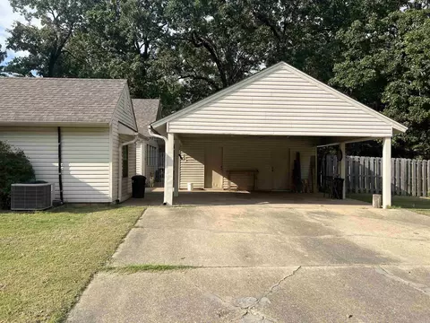 1004 N Chester St, Monticello, AR 71655 photo 9