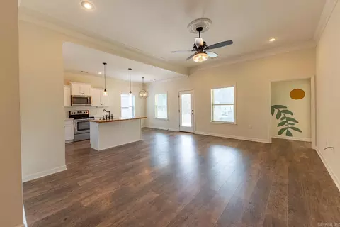 3175 Haley Ct, Benton, AR 72019 photo 2