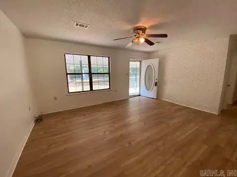 15 Gilley Ln, Conway, AR 72032 photo 9