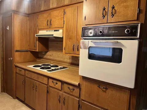 4913 Fergusson, Pine Bluff, AR 71603 photo 3