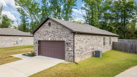 30 Chesapeake Dr, Austin, AR 72007 photo 2