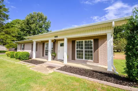 900 W Center St, Beebe, AR 72012 photo 3