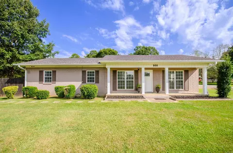 900 W Center St, Beebe, AR 72012 photo 1