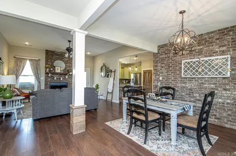 3880 Glendale Dr, Benton, AR 72019 photo 5