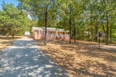 19 Hackler Cir, Conway, AR 72032 photo 2