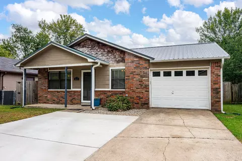 1613 Rushing Cir, Conway, AR 72032 photo 2