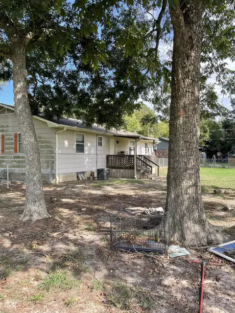 402 S Cypress St, Beebe, AR 72012 photo 14