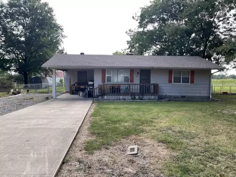 402 S Cypress St, Beebe, AR 72012 photo 1