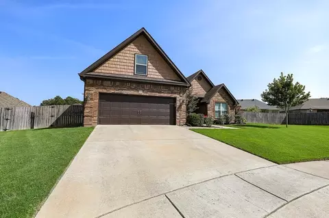 3114 Tobiano Cir, Benton, AR 72015 photo 2