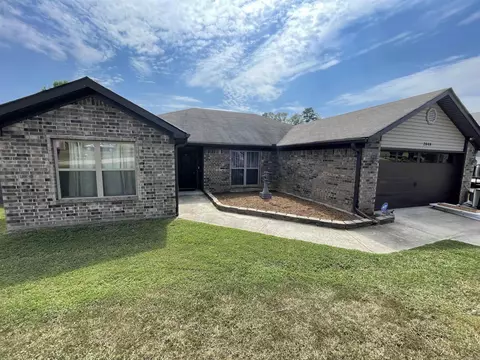 2048 Milburn Dr, Benton, AR 72015 photo 2