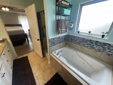 2048 Milburn Dr, Benton, AR 72015 photo 12