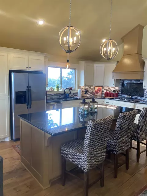 14 Pine Mountain Dr, Conway, AR 72034 photo 2