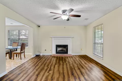 31 Deerfield Dr, Ward, AR 72176 photo 9