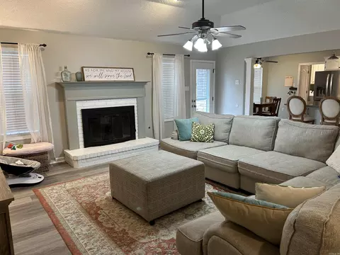 965 Paul Dr, Conway, AR 72034 photo 6