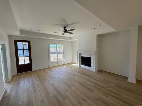 Living - 6 Pasley Park, Bryant, AR 72022 photo 2 of 3
