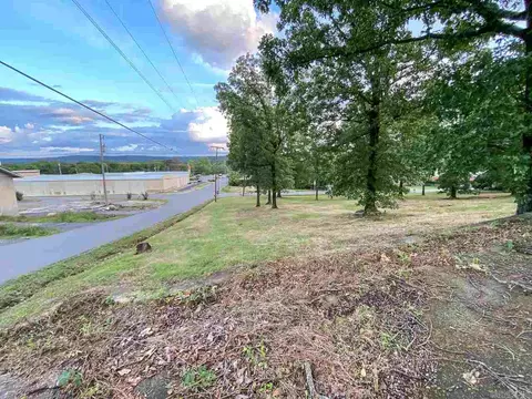 000 Amity Rd, Hot Springs, AR 71913