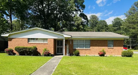 3801 King Richard Rd, Pine Bluff, AR 71603 photo 2