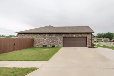 10 Sienna, Cabot, AR 72023 photo 3