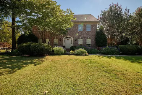 312 Summerfield Dr, Bryant, AR 72022 photo 2
