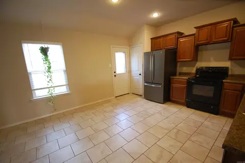 6444 Amalie Dr, Alexander, AR 72002 photo 6
