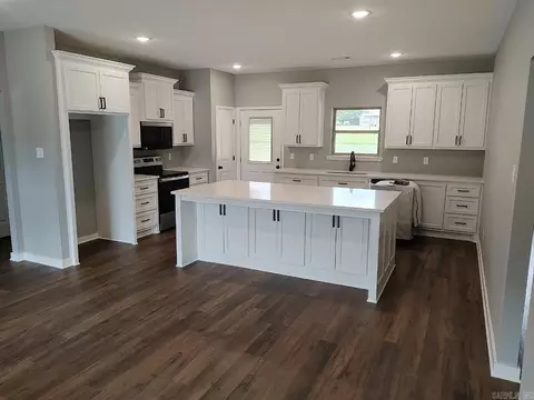 105 Heather Ln, Beebe, AR 72012 photo 4