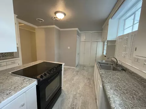2820 S Ash St, Pine Bluff, AR 71603 photo 14