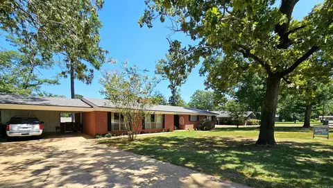 1110 Honeysuckle, Magnolia, AR 71753