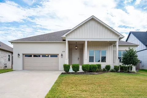 2635 Lilac Dr, Conway, AR 72034 photo 1