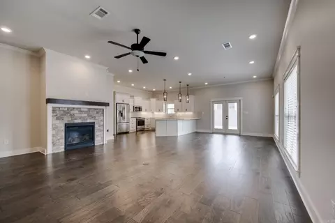 2635 Lilac Dr, Conway, AR 72034 photo 2