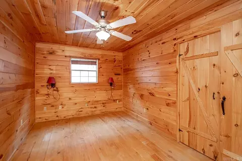 2141 Donham Loop, Bauxite, AR 72011 photo 11