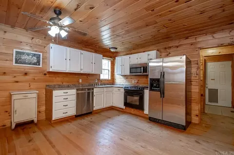 2141 Donham Loop, Bauxite, AR 72011 photo 5