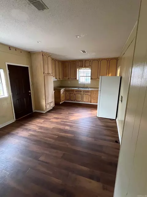 Other - 300 W 11th Ave, Pine Bluff, AR 71601 photo 11 of 17