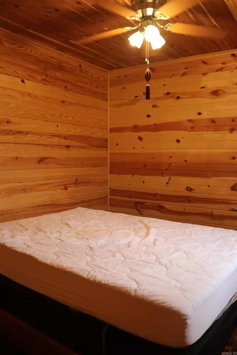 Bedroom - 544 Prince Loop, Mountain View, AR 72560 photo 1 of 2
