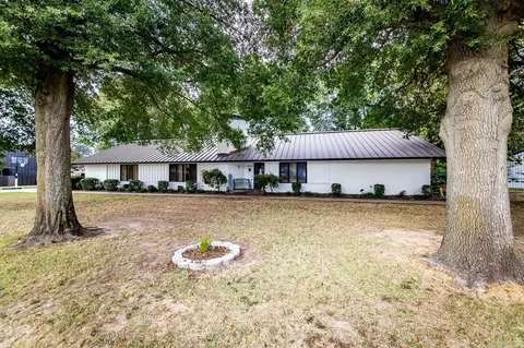1 Hoover Ln, England, AR 72046 photo 1