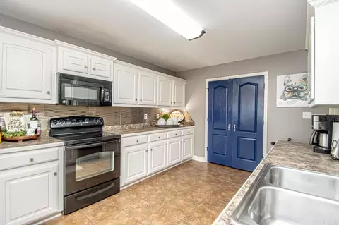 1748 White Oak Ln, Benton, AR 72019 photo 15