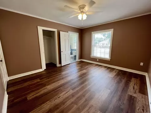 358 Davis St, Conway, AR 72032 photo 8