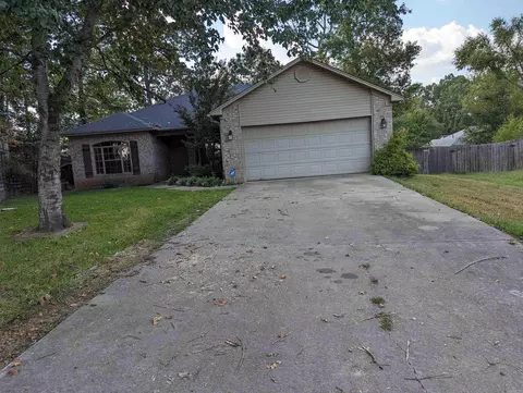 2808 Mt Vernon Dr, Benton, AR 72015 photo 1