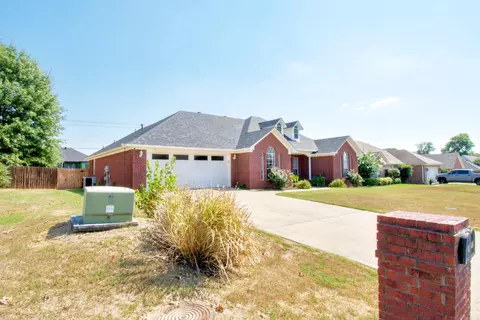 130 Grapevine St, Conway, AR 72034 photo 3