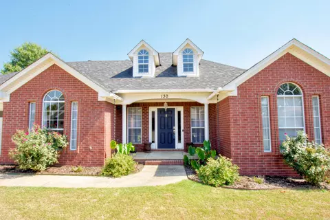130 Grapevine St, Conway, AR 72034 photo 1