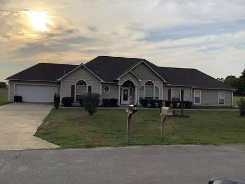 1913 N Twelfth St, Augusta, AR 72006
