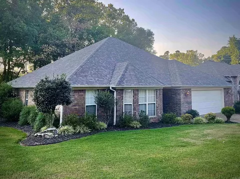 1206 Bridgewater Dr, Benton, AR 72019 photo 2