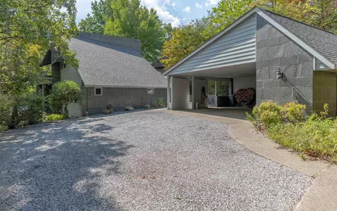 31 Tenerife Way, Hot Springs Village, AR 71909