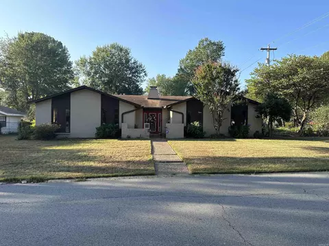 11 Colonial Dr, Conway, AR 72034 photo 1
