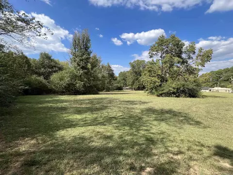000 Pioneer Rd, Searcy, AR 72143