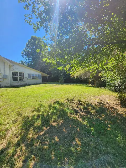 201 Mena St, Mena, AR 71953 photo 8