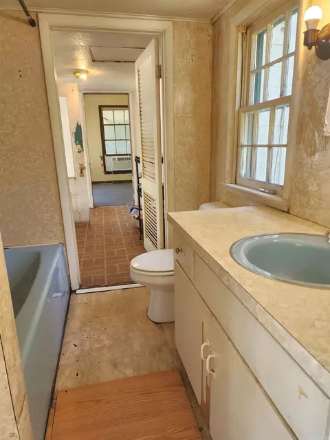 201 Mena St, Mena, AR 71953 photo 11