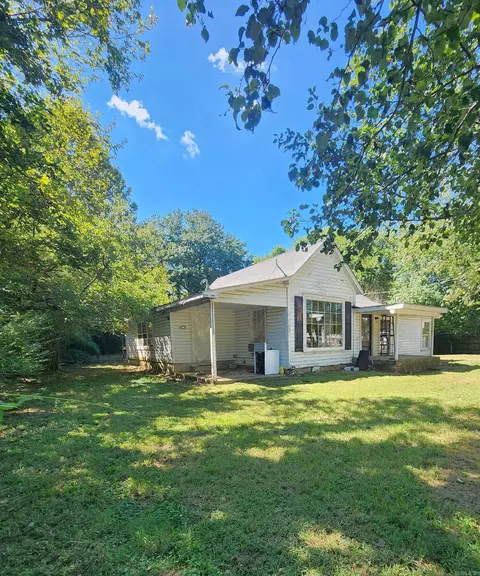 201 Mena St, Mena, AR 71953 photo 2