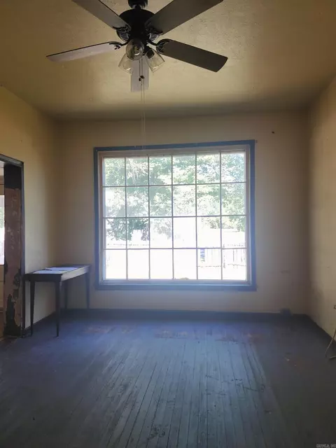201 Mena St, Mena, AR 71953 photo 16