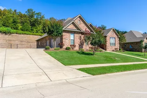 5500 Lost Canyon Dr, Conway, AR 72034 photo 3
